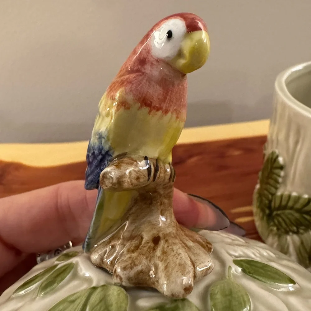 Otagiri 1980 Parrot Small Canister – OMC Japan – Tropical Ceramic 6” - Picture 9 of 9